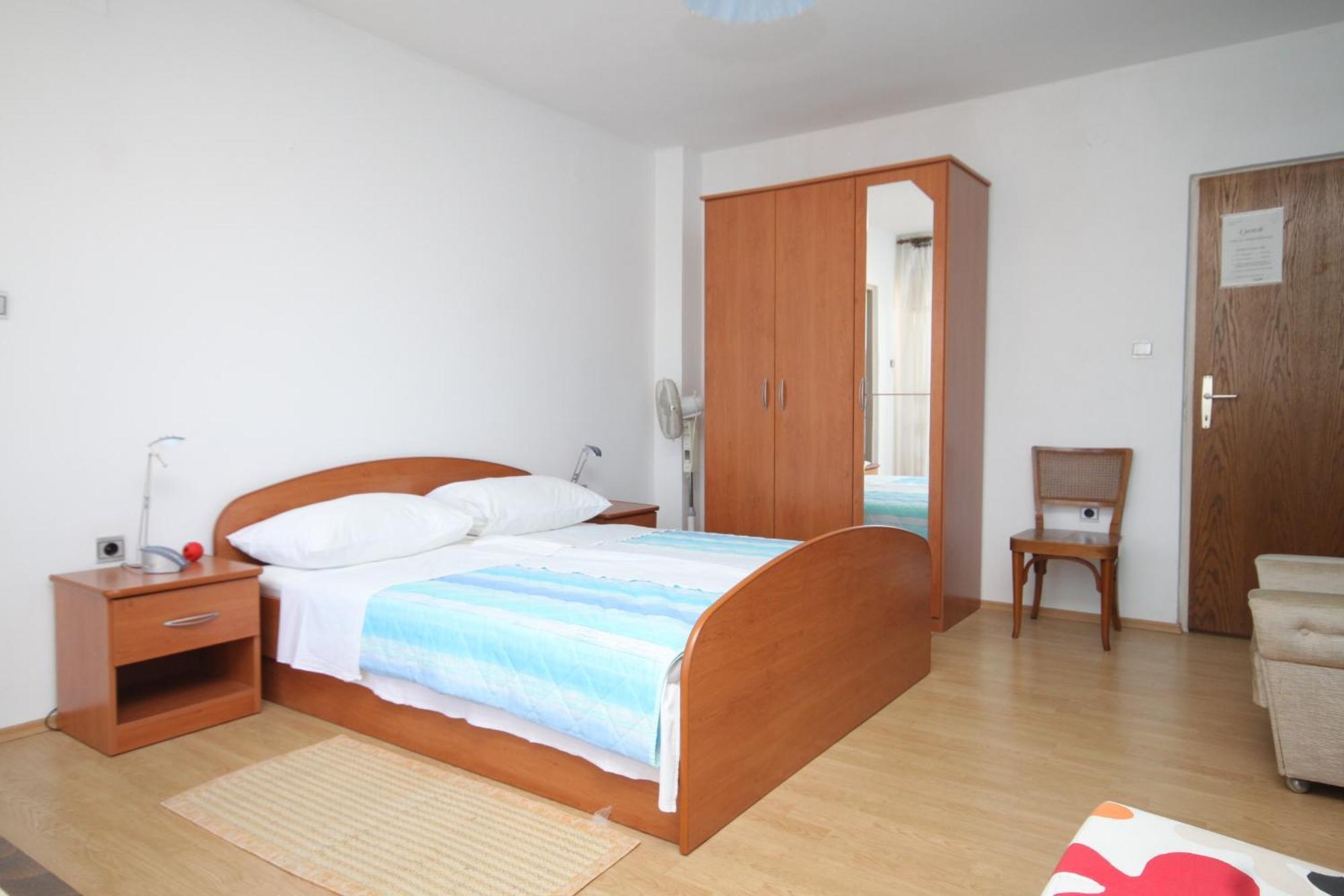 Rooms By The Sea Pasman - 8223 الغرفة الصورة
